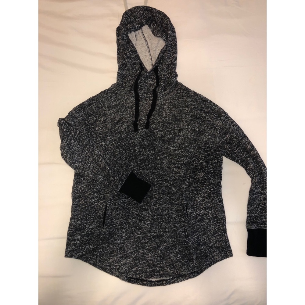 Mossimo black pullover